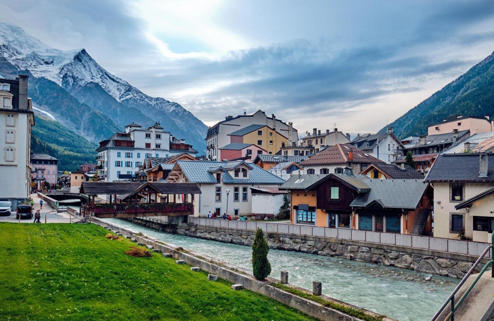 Apartment Iris 4 - Central Chamonix Haven Mont Blanc Екстериор снимка